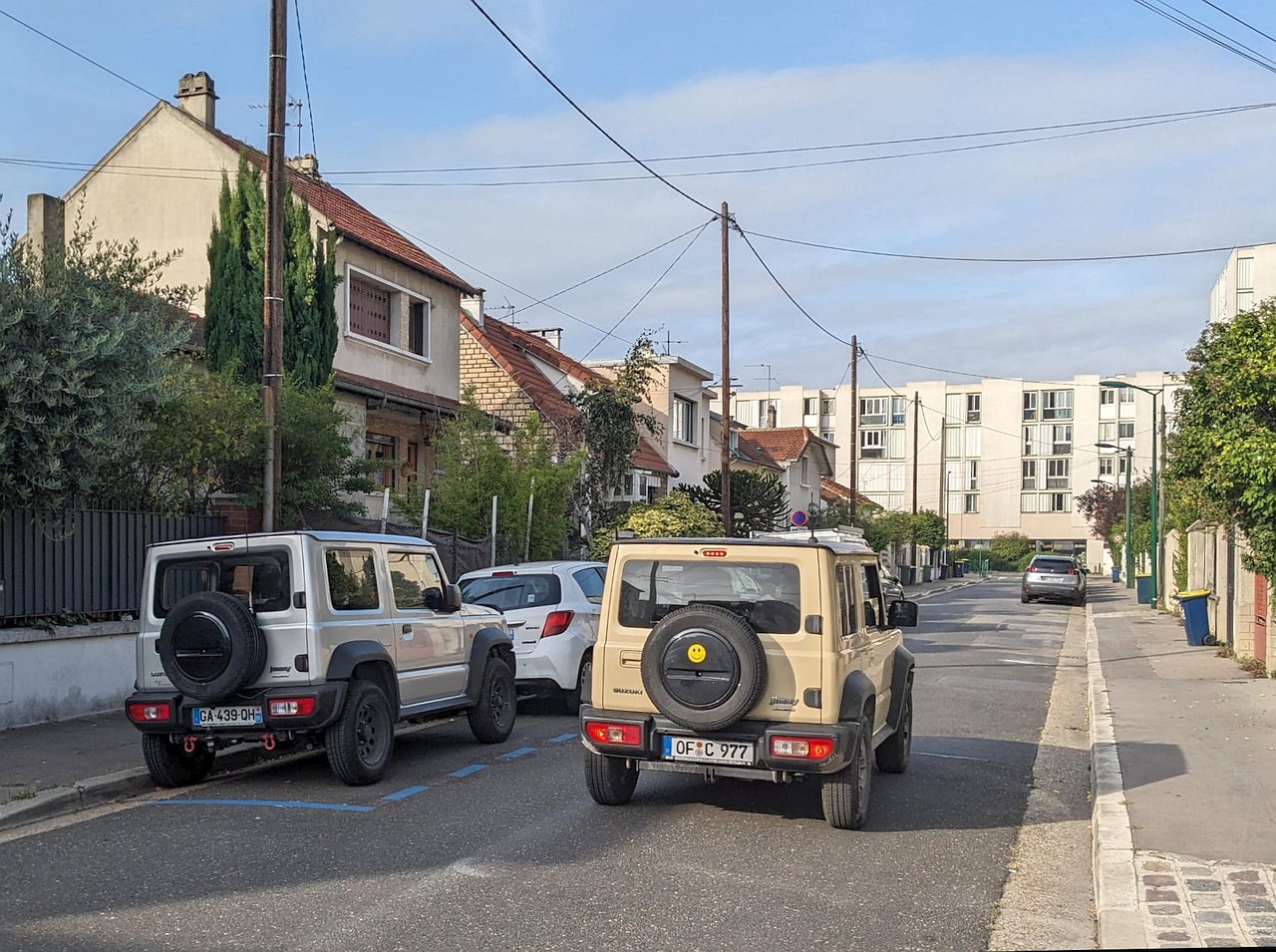 A-jimny-in-paris.jpg
